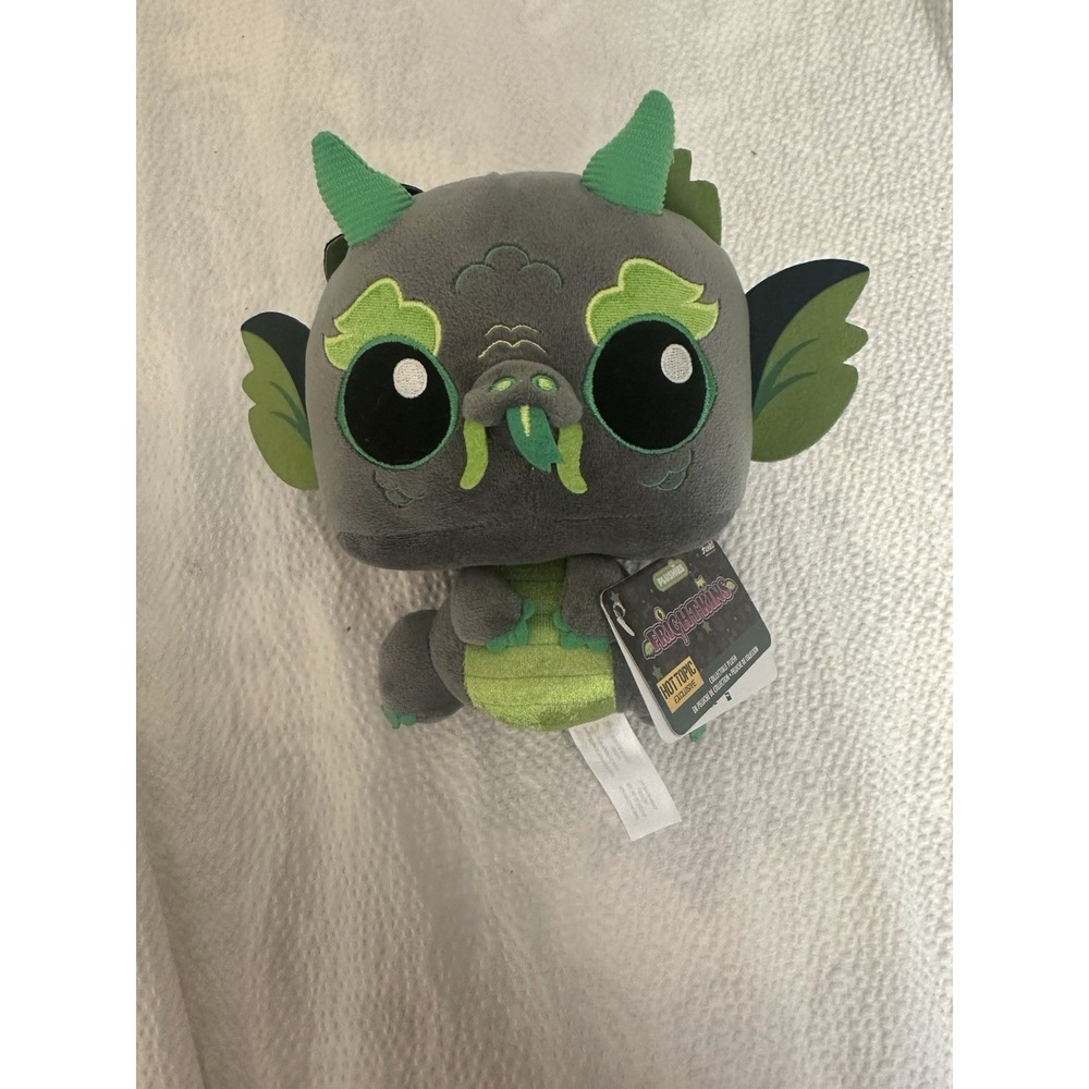Funko Pop Plush Frightkins Grrtrude Plushies Hot Topic Green Halloween Dragon